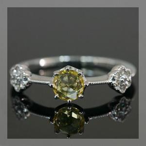 ペールイエローサファイア ローズカットヴィンテージ・デザインリング 誕生石 9月 PT900 K18...