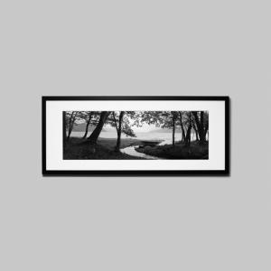 IGREBOW 栃木県 中禅寺湖 ビッグサイズ アイグレボウ インテリアフォト ウッド黒フレーム ビッグサイズ モノクローム