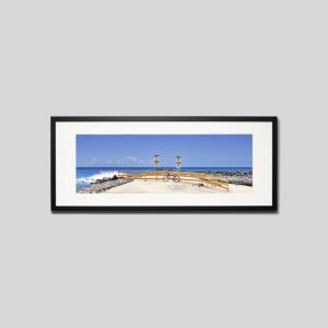 IGREBOW ハワイ 海の風景 アラモアナビーチパーク アイグレボウ インテリアフォト ウッド黒フレーム ビッグサイズ カラー写真