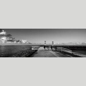 IGREBOW ハワイの海 朝のアラモアナビー...の詳細画像1