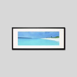 IGREBOW 沖縄 宮古ブルーの海と白い砂浜（前浜ビーチ） アイグレボウ インテリアフォト ウッド黒フレーム ビッグサイズ カラー写真