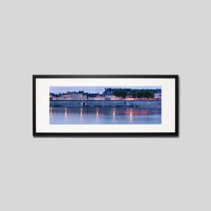 IGREBOW フランス ロワール ブロアの街の夜明け アイグレボウ インテリアフォト ウッド黒フレーム ビッグサイズ カラー写真