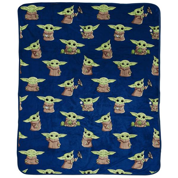 Star Wars The Mandalorian Plush Throw Blanket - Me...