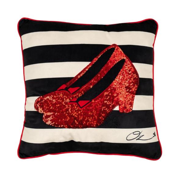 Collectibles The Wizard of Wicked Witch Ruby Slipp...