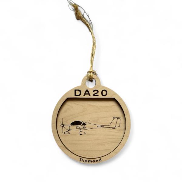 DA20 Diamond Airplane Wooden Ornament, Pilot Chris...