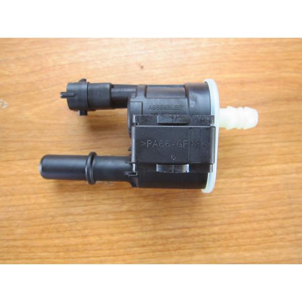 【並行輸入品】Mopar ダッジ・ジープ・ラム パージコントロールバルブ OEM Chrysler ...