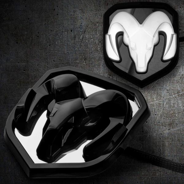 【並行輸入品】2009 18 RAM Lighted Grille Emblem,Black/Chr...