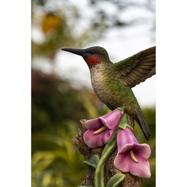 キツネノテブクロの上で羽ばたいている ハチドリ 像 置物 ガーデニング 庭 Hummingbird