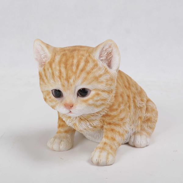 アウトレット 茶トラ 子猫 オブジェ 猫 置物 ガーデンオーナメント リアル インテリア 庭 玄関 ...