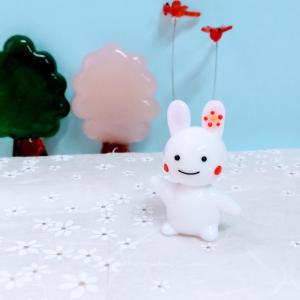 ガラス細工 リス（M) ミニチュア 置物 雑貨 小物 : きたのガラス工芸