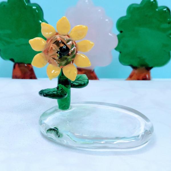 ガラス細工　ひまわりのステージ　ミニチュア　雑貨　置物　小物　花 　向日葵　