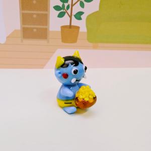 ガラス細工 青鬼の豆まき ミニチュア 雑貨 置...の詳細画像2