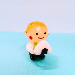 ガラス細工 男の子とおにぎり ミニチュア 置物の詳細画像2