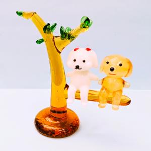 ガラス細工 マルチーズ/ダックスペアと木 ミニチ...の商品画像