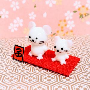 ゆりの花　ガラス細工　ミニチュア ガラス細工 ミニチュア 雑貨 置物 花飾り テラリウム 花【ゆり