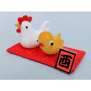 ガラス細工 12支親子 酉 とり(布台付)ミニ...の詳細画像1