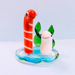 ガラス細工 イカ2匹（青）海草台付 ミニチュア 雑貨 置物 小物 烏賊