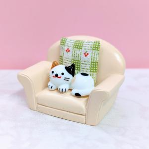 ガラス細工 ネコベット（M) 茶トラ ミニチュア 置物 雑貨 猫 小物 動物