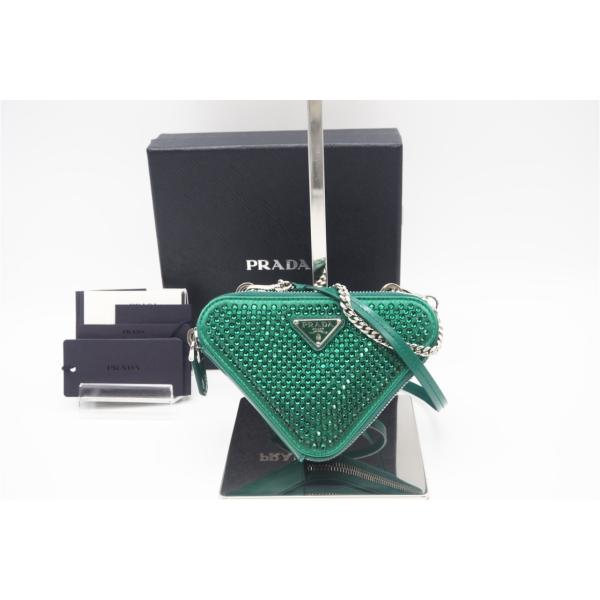 ★3日以内返品可★ 美品 PRADA プラダ ビジュー レザー トライアングルミニポーチ グリーン ...