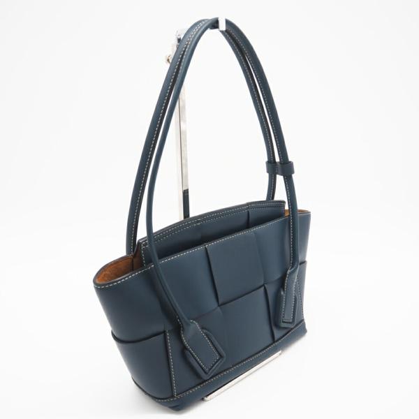 ★3日以内返品可★ 美品 BOTTEGAVENETA ボッテガヴェネタ マキシイントレチャート スモ...