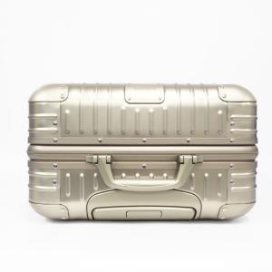 ★3日以内返品可★ 美品 RIMOWA リモワ...の詳細画像3