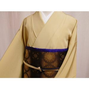 色無地着物正絹o一つ紋　生成り（淡黄色）高級色無地一つ紋未使用品kmi201S