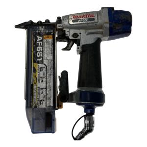 MAKITA マキタ フィニッシュネイル AF551 高圧仕上釘打 本体のみ AF551 ブルー 傷や汚れあり