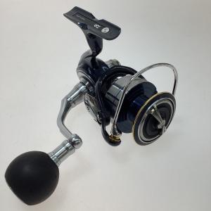 §§ DAIWA ダイワ 釣り用品 リール スピニングリール 程度B 19セルテート LT5000D-XH 060055 やや傷や汚れあり