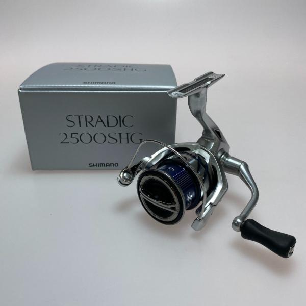 §§ SHIMANO 23ストラディック 2500SHG 045836 目立った傷や汚れなし シマノ