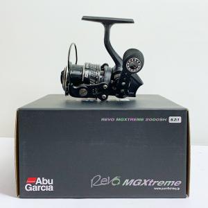 ★★ Abu Garcia アブガルシア スピニングリール　 REVO MGXTREME 2000SH 目立った傷や汚れなし｜bigban