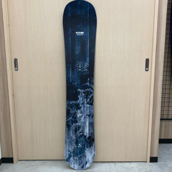 NOVMBR スノーボード 154cm WHITELIVE ネイビー オールマウンテン ディレクショ...
