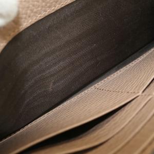 中古良品 GUCCI グッチ 長財布二折 45...の詳細画像4