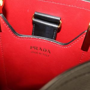 中古良品 PRADA プラダ ハンドバッグ 1...の詳細画像4
