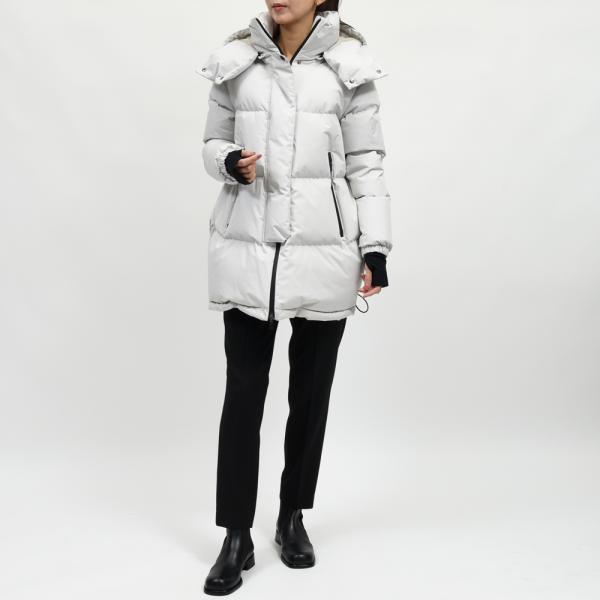 HERNO（ヘルノ）<br>PI002047D 12840 2レイヤーダウンブルゾン 2405600...