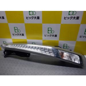 ダイハツ ムーヴ テールランプ　右　H25　LA100S　81550-B2540　コイト220-51...