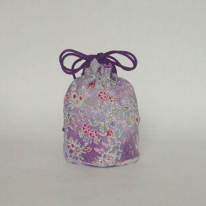 ちりめん巾着袋　小