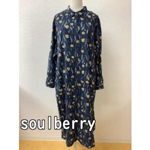 soulberry ソウルベリー　ゆったりサイズ 前開きワンピース ネイビー×マスタード色花柄 サイズ3L