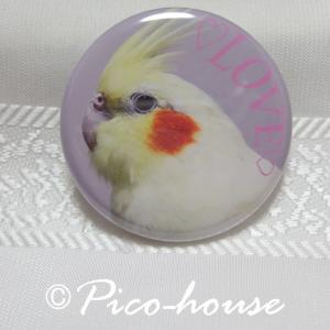 ぴこはうす 缶バッジ オカメルチノー４ 056A0203　　ネコポス対応可能