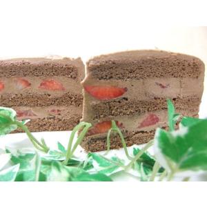 いちご チョコ 生クリーム苺サンドバースデーケ...の詳細画像1