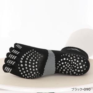 アディダス 足裏全面すべり止め付き 5本指 ス...の詳細画像3