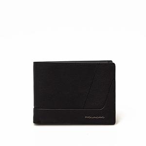 GUCCI（グッチ） スプリクトロゴ レザー キーリング キーチェーン