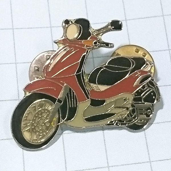 送料無料≫ ヴェスパー イタリア スクーター ☆バイク ピンバッジ 00082