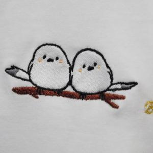 「雪の妖精」シマエナガの可愛い刺繍入りTシャツ　6.2オンス　人気　プレゼント