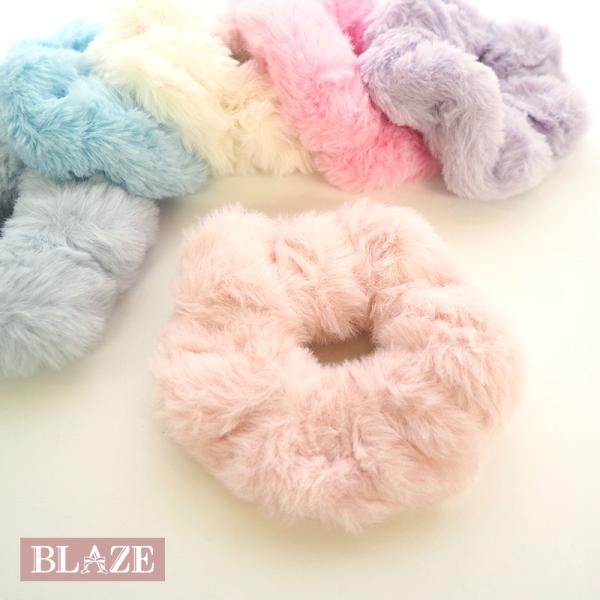 シュシュ ふわふわ ソフトパステル ファー ヘアアクセサリー まとめ髪 大きめ ポニーテール シンプ...