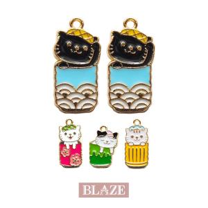 BLAZE エポ チャーム 猫 と ゆらゆら 魚 ねこ カン付き ハンドメイド