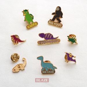 ピンバッジ 恐竜 ＵＭＡ 仲間 ピンズ ブローチ 動物 アニマル ネッシー 河童 カッパ ツチノコ ビッグフット ティラノサウルス ステゴサウルス プテラノドン
