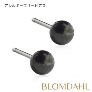 ピアス アレルギー対応 純チタン 4mm ブラック ボール レディース 15-1517-00｜blomdahljapan