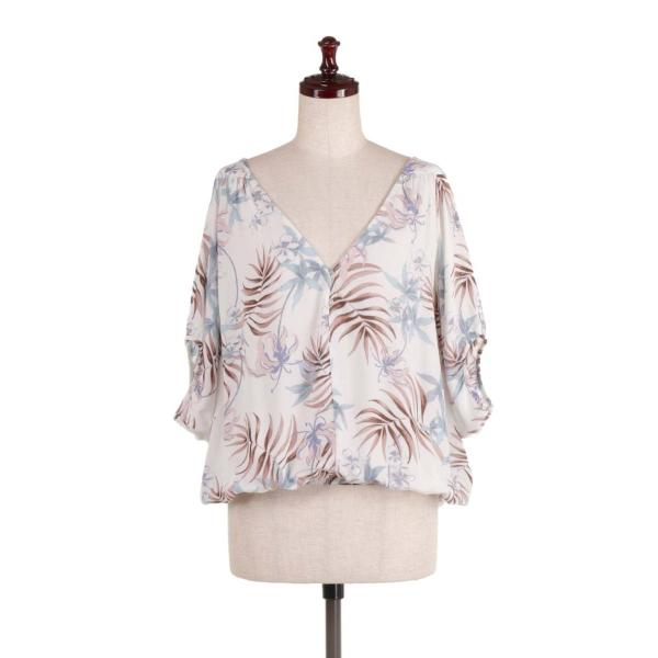 ボタニカルプリント・ドルマンブラウス / by LOVESTITCH