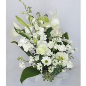 ユリが入ったお供え・お悔やみ 仏花 盆花 初盆...の詳細画像2