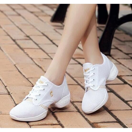チアリーディング レディースダンスシューズ 女性靴　通気性よい　ジャズダンススニーカー 4color...